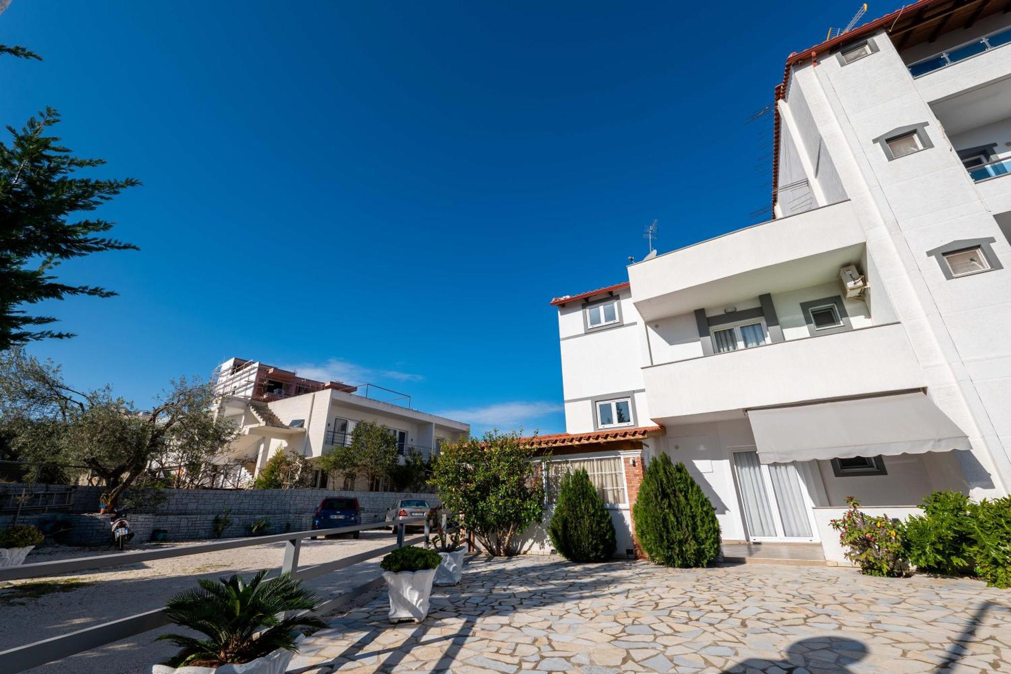 Apartments Aktea Ksamil Buitenkant foto